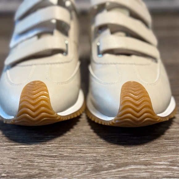 J Slides‎ NYC Lyla Sneakers Beige Leather Hook and Loop Gum Sole NEW NWOB - Picture 9 of 12